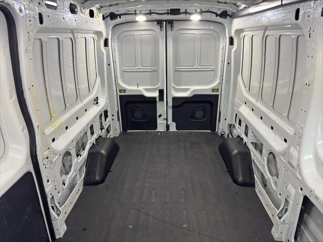 2021 Ford Transit Cargo Van Unknown