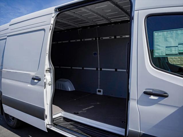 2026 Mercedes-Benz Sprinter 2500 High Roof 4-Cyl Diesel HO
