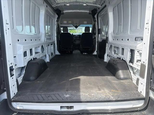 2023 Ford Transit Cargo Van T-250