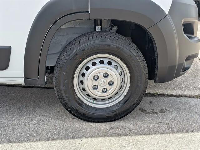 2026 Ram ProMaster 2500 Cargo Van Tradesman High Roof 159 WB w/Pass Seat