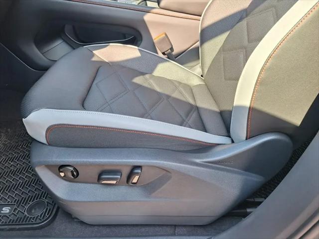 2026 Volkswagen Atlas Peak Edition