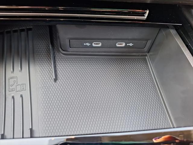 2026 Volkswagen Atlas Peak Edition