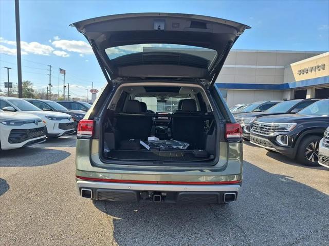 2026 Volkswagen Atlas Peak Edition