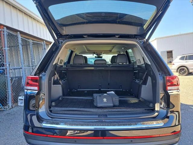 2026 Volkswagen Atlas SE with Technology