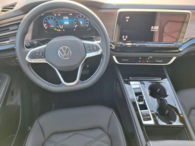 2026 Volkswagen Atlas SE with Technology