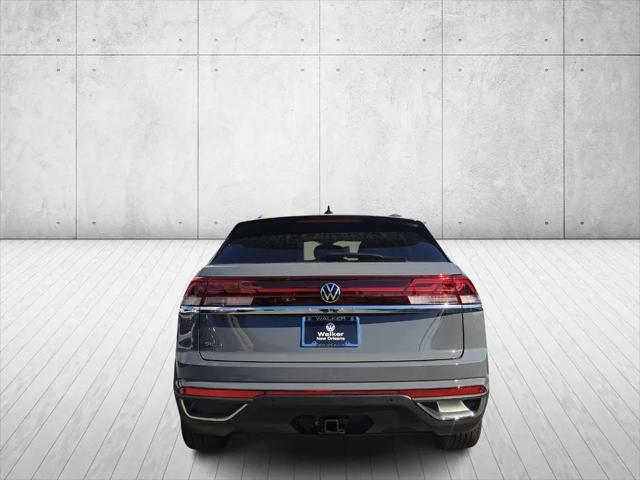 2026 Volkswagen Atlas Cross Sport SE with Technology