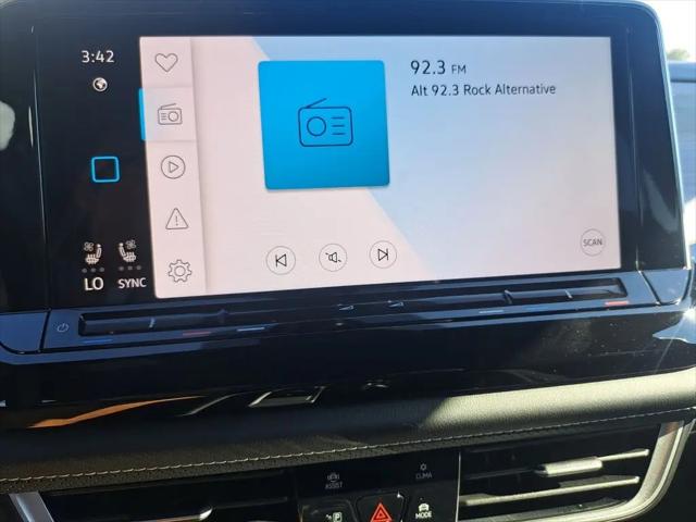 2026 Volkswagen Atlas Cross Sport SE with Technology