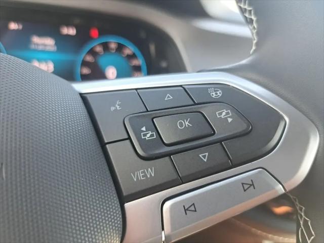 2026 Volkswagen Atlas Cross Sport SE with Technology