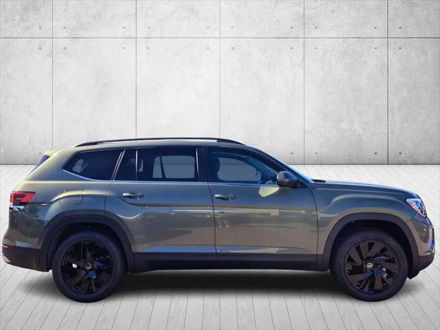 2026 Volkswagen Atlas SE with Technology