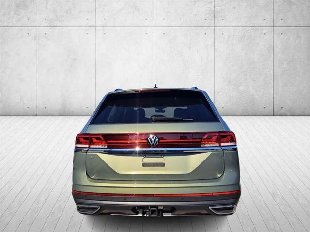 2026 Volkswagen Atlas SE with Technology