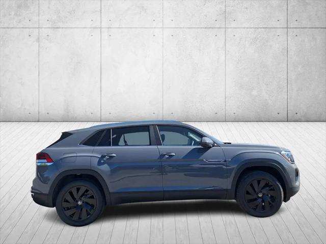 2026 Volkswagen Atlas Cross Sport SE with Technology