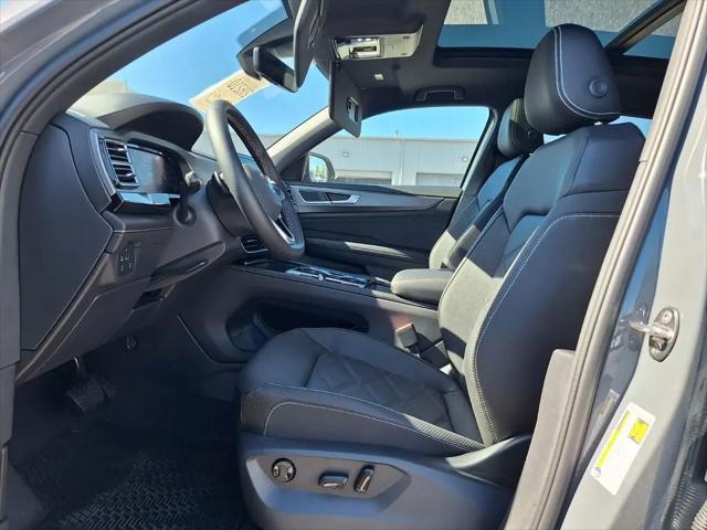 2026 Volkswagen Atlas Cross Sport SE with Technology