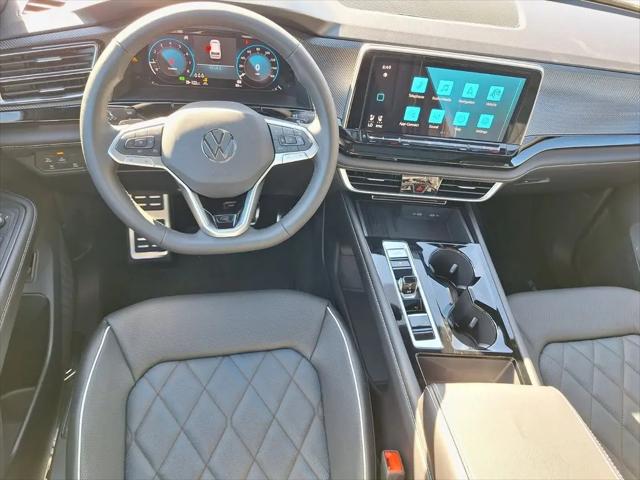 2026 Volkswagen Atlas Cross Sport SEL Premium R-Line