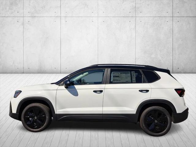 2026 Volkswagen Taos SE Black