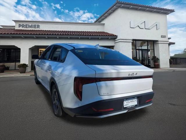 2026 Kia K4 LXS