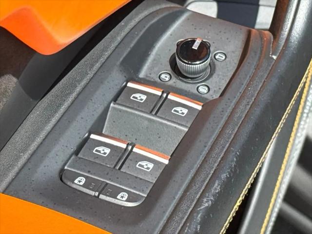 2021 Lamborghini Urus Graphite Capsule