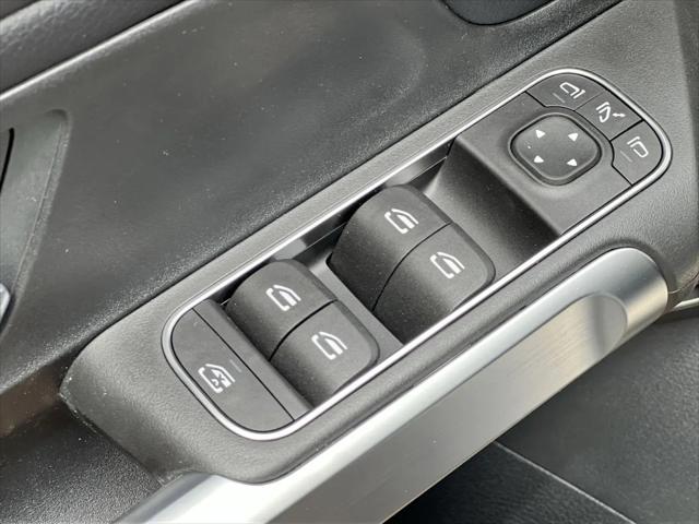 2026 Mercedes-Benz GLB 4MATIC