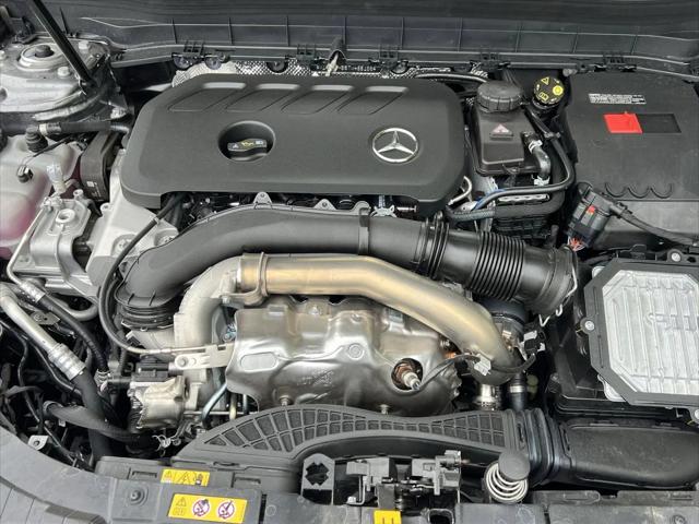 2026 Mercedes-Benz GLB 4MATIC