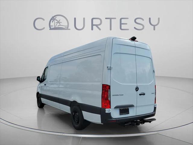 2026 Mercedes-Benz Sprinter 2500 High Roof 4-Cyl Diesel