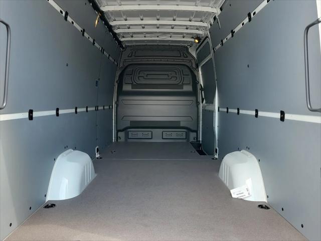 2026 Mercedes-Benz Sprinter 2500 High Roof 4-Cyl Diesel