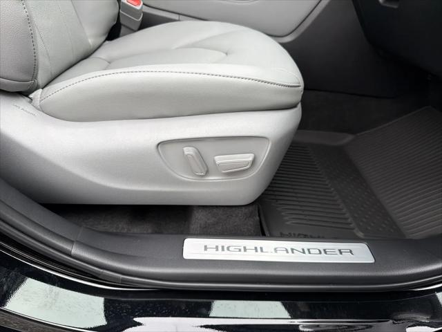 2026 Toyota Highlander Hybrid Limited