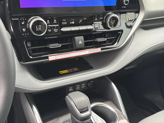 2026 Toyota Highlander Hybrid Limited