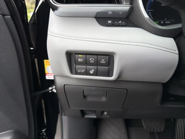 2026 Toyota Highlander Hybrid Limited