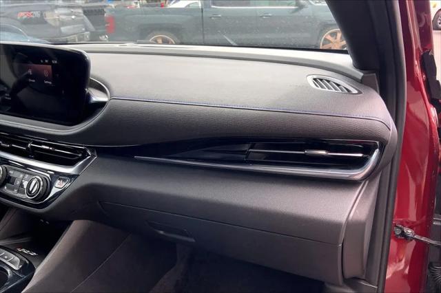 2024 Buick NV Sport Touring FWD