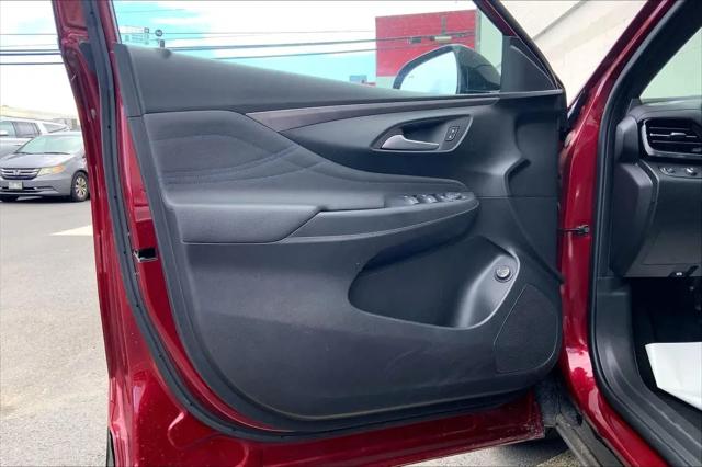 2024 Buick NV Sport Touring FWD