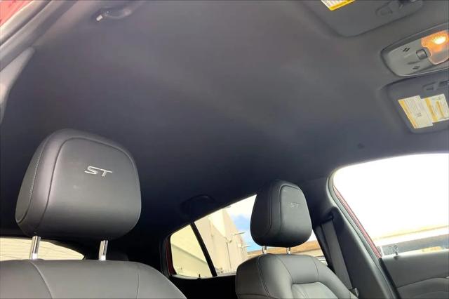 2024 Buick NV Sport Touring FWD