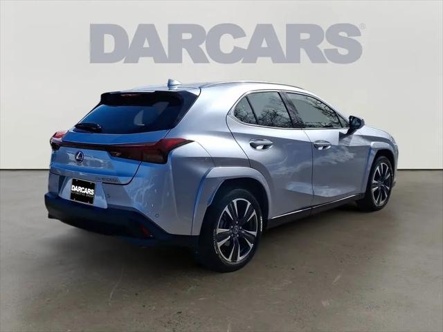 2025 Lexus 300 Premium