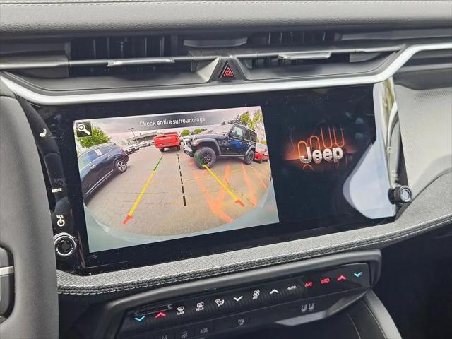 2026 Jeep Cherokee Laredo 4x4