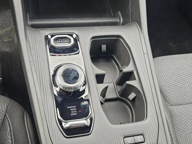 2026 Jeep Cherokee Laredo 4x4