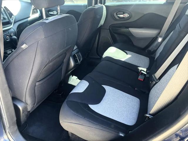 2014 Jeep Cherokee Sport