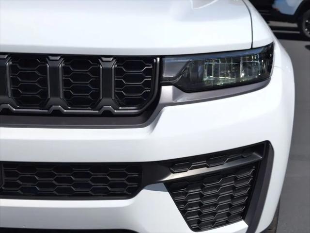 2026 Jeep Grand Cherokee L Altitude 4x4