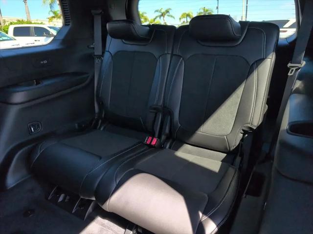 2026 Jeep Grand Cherokee L Altitude 4x4