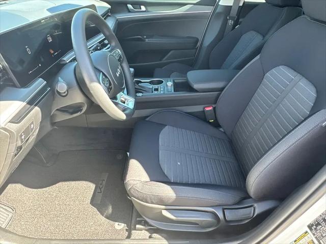 2026 Kia K5 LXS FWD