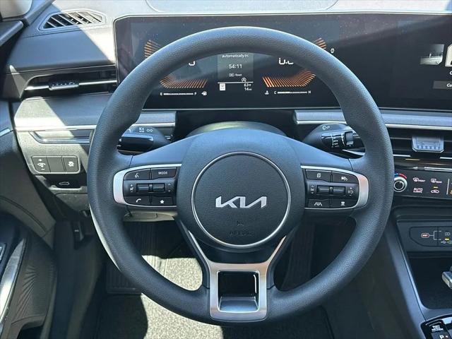 2026 Kia K5 LXS FWD