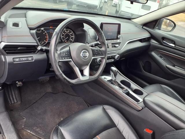 2022 Nissan Altima SR FWD
