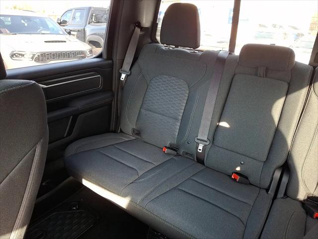 2026 Ram 1500 Big Horn Crew Cab 4x4 57 Box