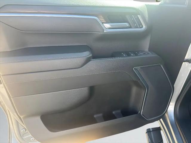 2025 GMC Sierra 1500 4WD Crew Cab Short Box SLT