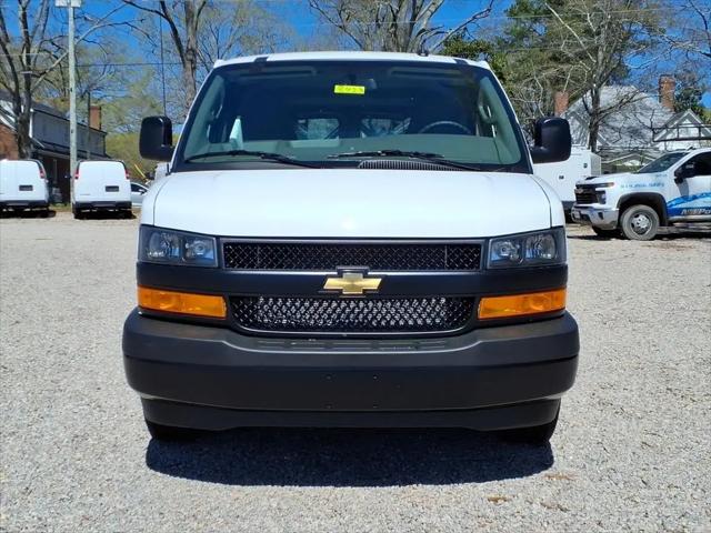2026 Chevrolet Express Cargo Van 2500 Extended Wheelbase, WT, RWD