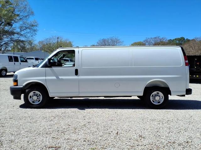 2026 Chevrolet Express Cargo Van 2500 Extended Wheelbase, WT, RWD