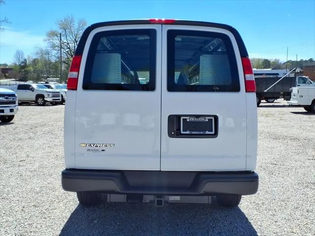 2026 Chevrolet Express Cargo Van 2500 Extended Wheelbase, WT, RWD