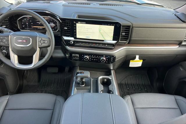 2026 GMC Sierra 1500 Crew Cab, Short Bed, SLT, 4WD