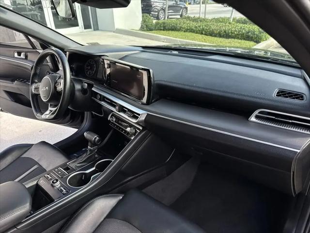 2022 Kia K5 GT-Line