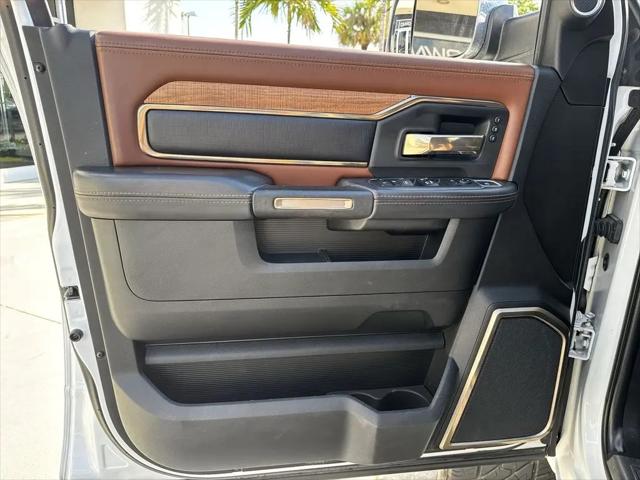 2020 Jeep Ram 2500 Laramie Longhorn Mega Cab 4x4 6'4" Box