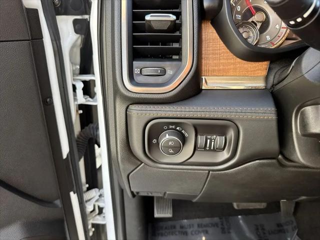 2020 Jeep Ram 2500 Laramie Longhorn Mega Cab 4x4 6'4" Box