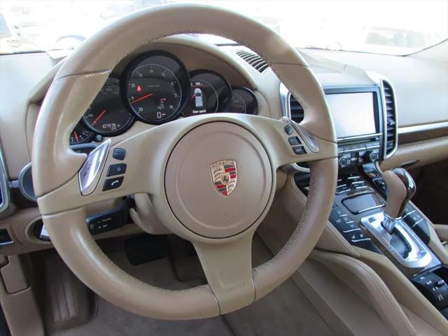 2013 Porsche Cayenne Cayenne