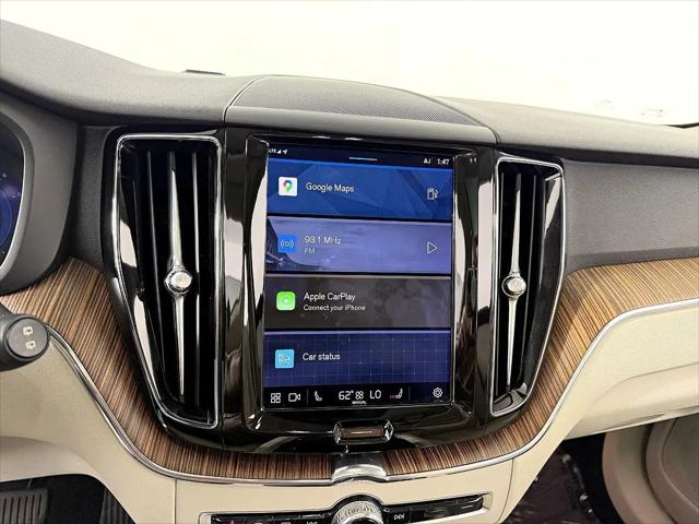 2022 Volvo XC60 B5 Momentum